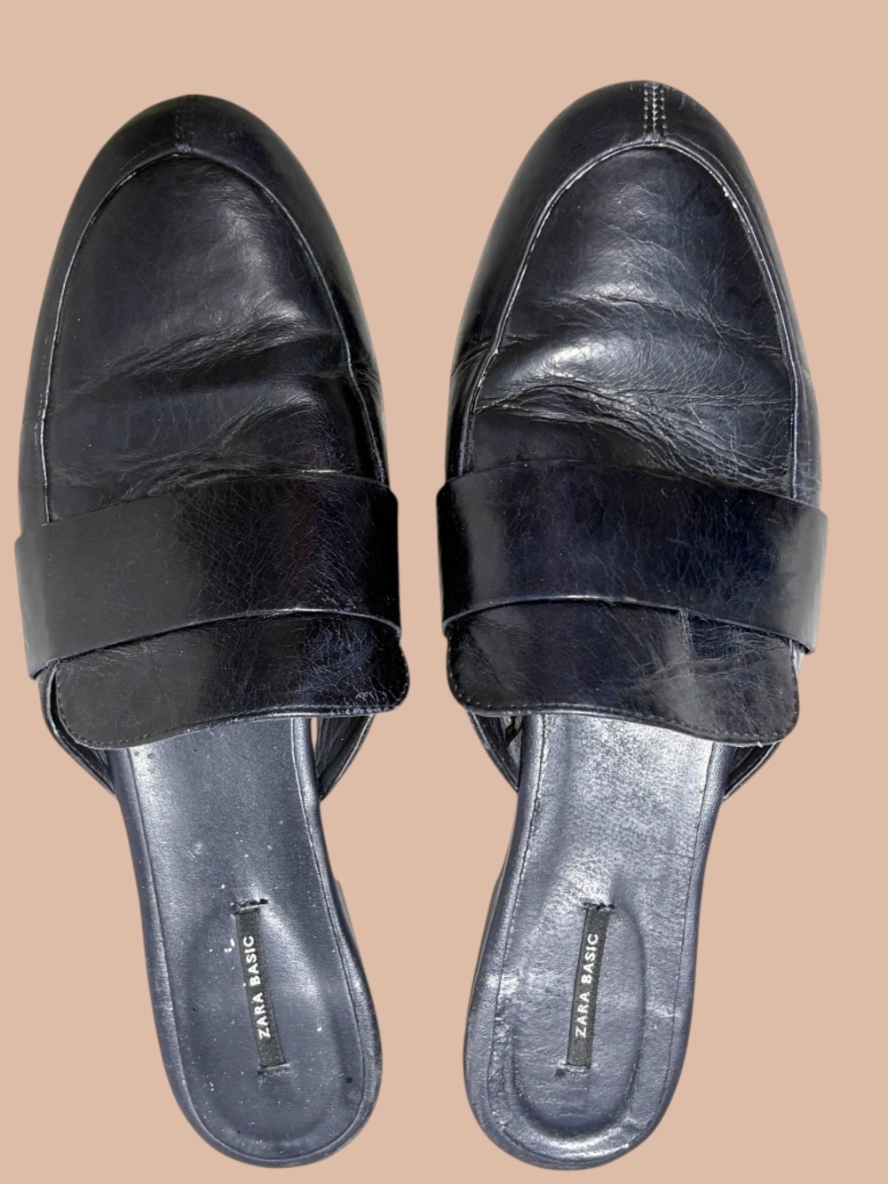 shoes ZARA 8.5/9  mules dark navy soft leather flats almond toe classic loafer